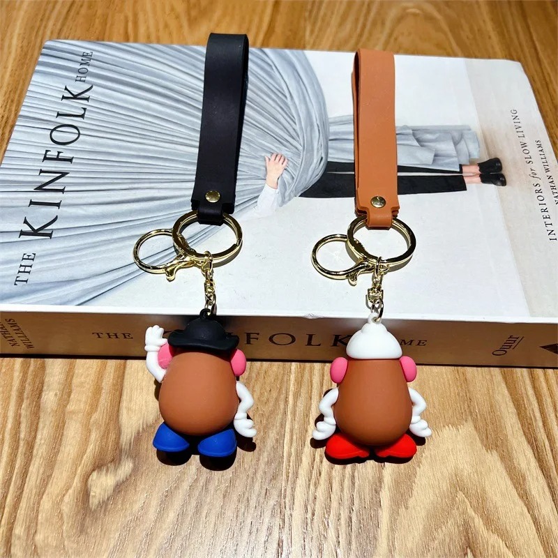 سلسلة مفاتيح كرتونية من أنمي ت - مراجعة Gaming Console Keychain وسعره